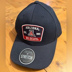 NWT Arizona Wildcats Zephyr OSFM Flexible Hat - Medium Men’s Cap